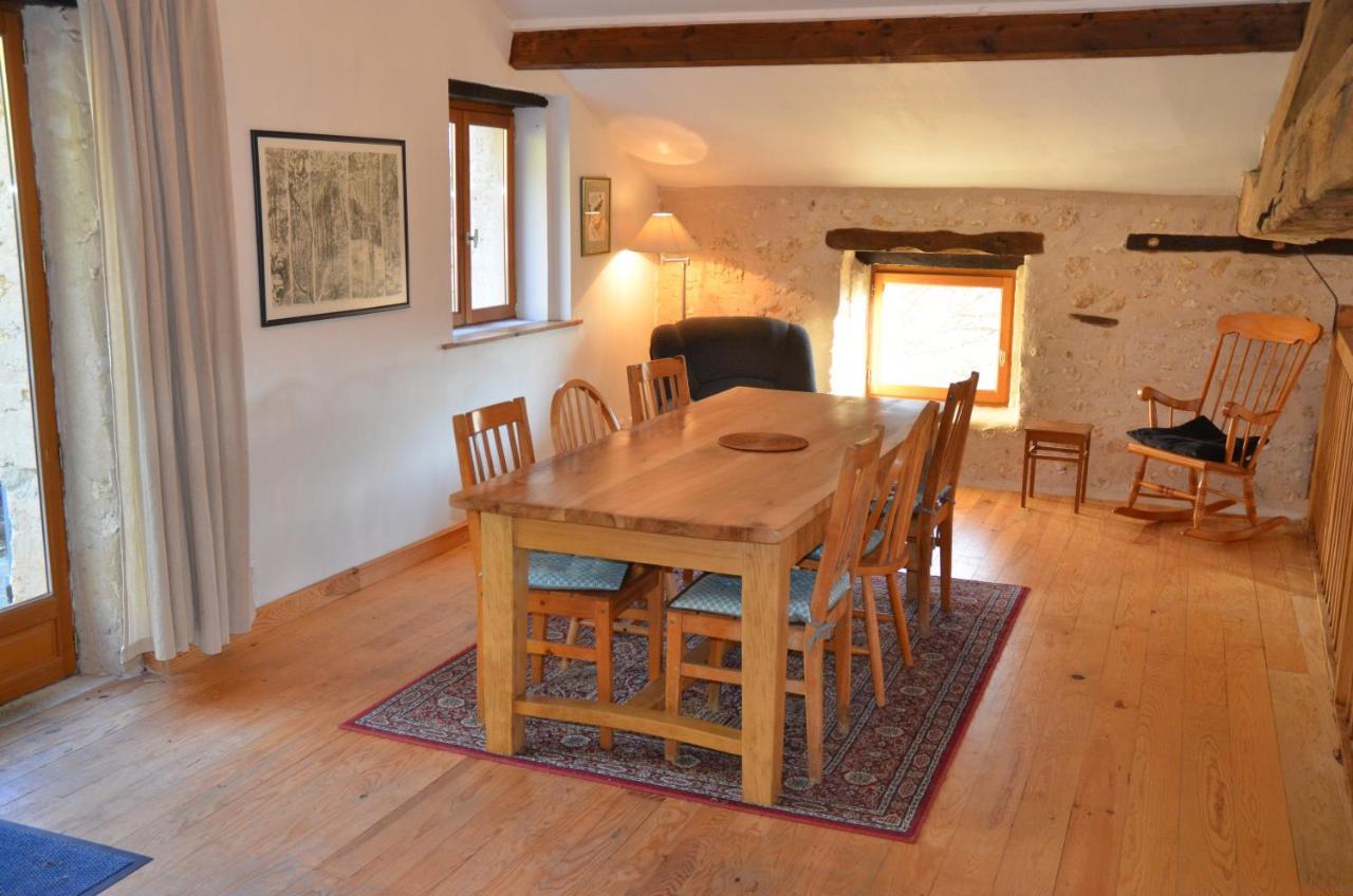 Vila Katy'S Barn Saint-Aulaye-Puymangou Exteriér fotografie