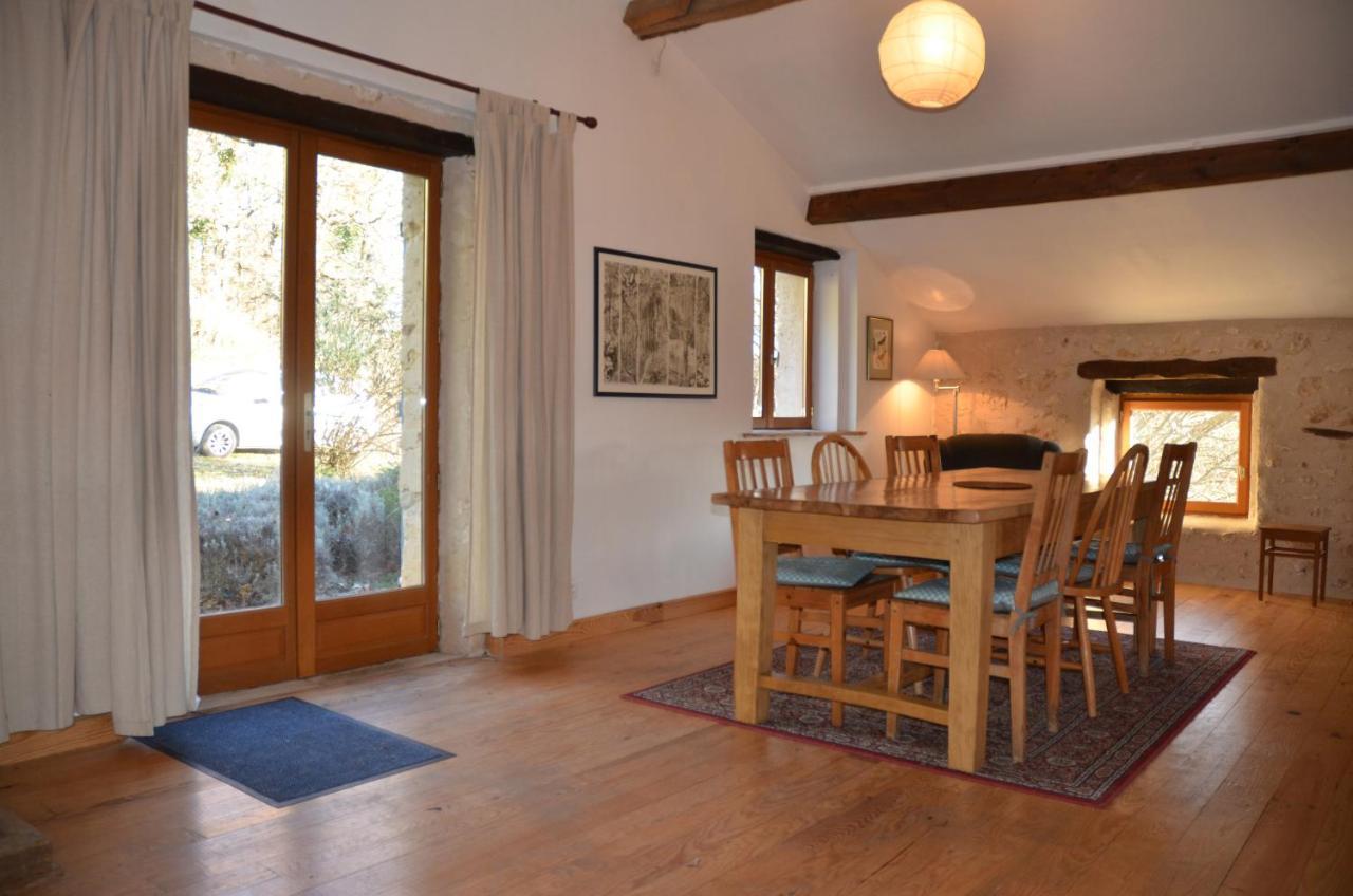 Vila Katy'S Barn Saint-Aulaye-Puymangou Exteriér fotografie