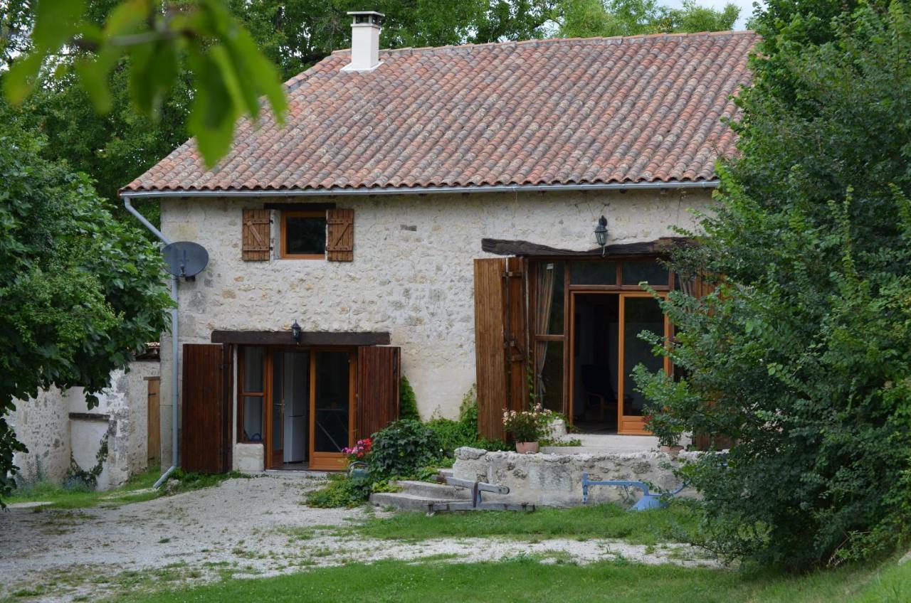 Vila Katy'S Barn Saint-Aulaye-Puymangou Exteriér fotografie
