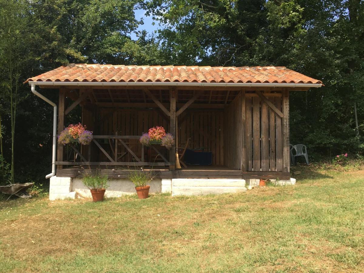 Vila Katy'S Barn Saint-Aulaye-Puymangou Exteriér fotografie