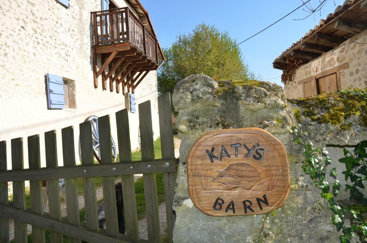 Vila Katy'S Barn Saint-Aulaye-Puymangou Exteriér fotografie